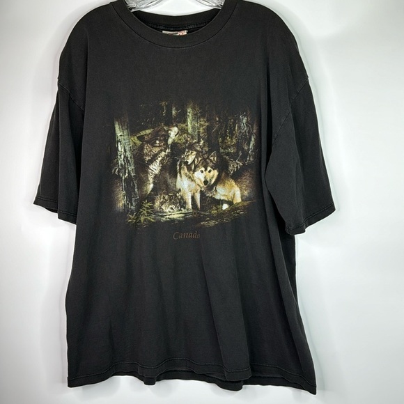 Vintage Quality Goods Wolf Canada Black Tshirt Size XL - Picture 1 of 9